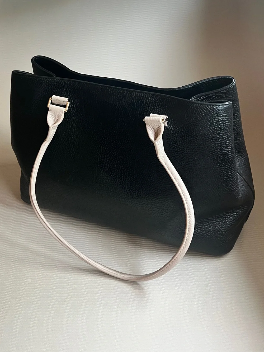 Kate Spade Maryanne Henderson Street Tote Black Leather Cream Bow Handles